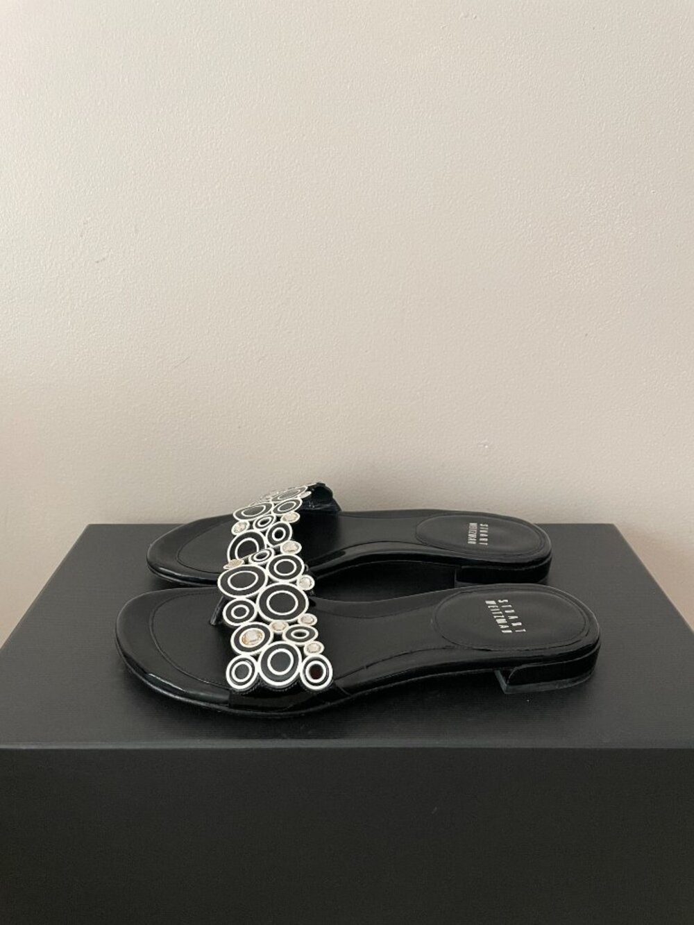 STUART WEITZMAN Patent Leather Flats Sandals
